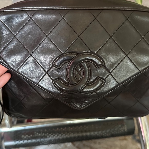 Brown Lambskin Chanel Camera Bag Crossbody - Picture 7 of 17